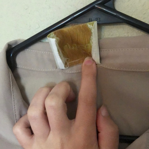 Peach and tan colored sleeveless button up shirt - Picture 8 of 8